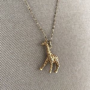 Jcrew gold chain with giraffe charm
